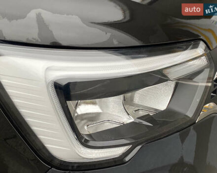 Черный Рено Мастер, объемом двигателя 2.3 л и пробегом 297 тыс. км за 20800 $, фото 49 на Automoto.ua