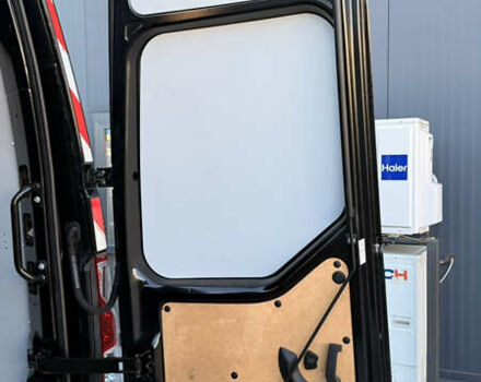 Чорний Рено Мастєр, об'ємом двигуна 2.3 л та пробігом 70 тис. км за 21000 $, фото 14 на Automoto.ua