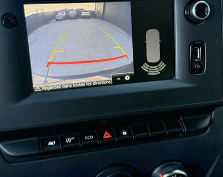 Чорний Рено Мастєр, об'ємом двигуна 2.3 л та пробігом 70 тис. км за 21000 $, фото 28 на Automoto.ua