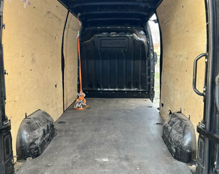 Черный Рено Мастер, объемом двигателя 2.3 л и пробегом 492 тыс. км за 18999 $, фото 19 на Automoto.ua