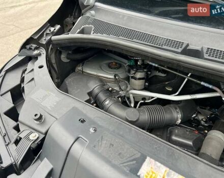 Черный Рено Мастер, объемом двигателя 2.3 л и пробегом 228 тыс. км за 21999 $, фото 43 на Automoto.ua