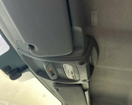 Черный Рено Мастер, объемом двигателя 2.3 л и пробегом 492 тыс. км за 18999 $, фото 15 на Automoto.ua