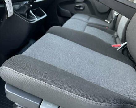 Черный Рено Мастер, объемом двигателя 2.3 л и пробегом 198 тыс. км за 21600 $, фото 61 на Automoto.ua