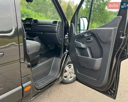 Черный Рено Мастер, объемом двигателя 2.3 л и пробегом 228 тыс. км за 21999 $, фото 34 на Automoto.ua