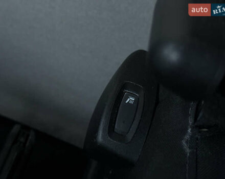 Черный Рено Мастер, объемом двигателя 2.3 л и пробегом 156 тыс. км за 24200 $, фото 27 на Automoto.ua