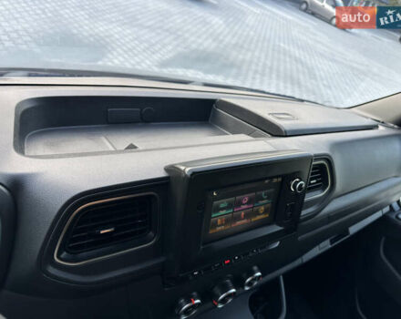 Черный Рено Мастер, объемом двигателя 2.3 л и пробегом 198 тыс. км за 21600 $, фото 73 на Automoto.ua