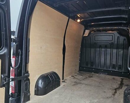 Черный Рено Мастер, объемом двигателя 2.3 л и пробегом 189 тыс. км за 19500 $, фото 9 на Automoto.ua
