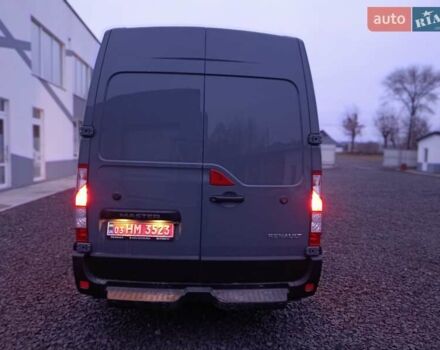 Чорний Рено Мастєр, об'ємом двигуна 2.3 л та пробігом 289 тис. км за 31899 $, фото 4 на Automoto.ua
