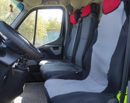 Черный Рено Мастер, объемом двигателя 0 л и пробегом 300 тыс. км за 13500 $, фото 7 на Automoto.ua