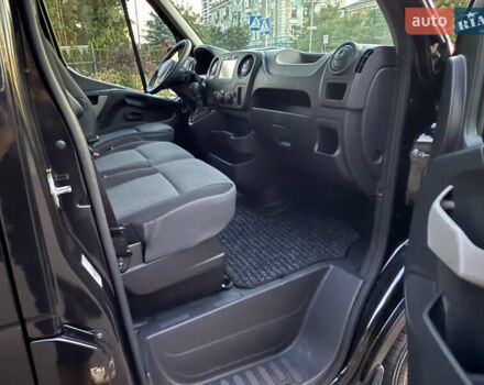 Черный Рено Мастер, объемом двигателя 2.3 л и пробегом 272 тыс. км за 16500 $, фото 11 на Automoto.ua