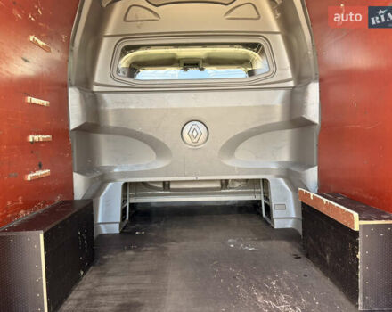 Черный Рено Мастер, объемом двигателя 2.3 л и пробегом 225 тыс. км за 18990 $, фото 28 на Automoto.ua