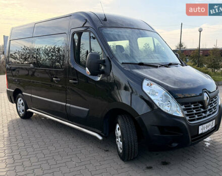 Черный Рено Мастер, объемом двигателя 2.3 л и пробегом 225 тыс. км за 18990 $, фото 2 на Automoto.ua