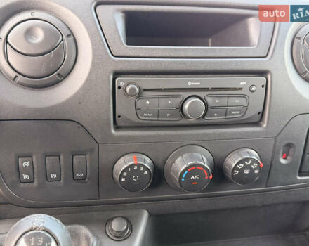 Черный Рено Мастер, объемом двигателя 2.3 л и пробегом 225 тыс. км за 18990 $, фото 17 на Automoto.ua