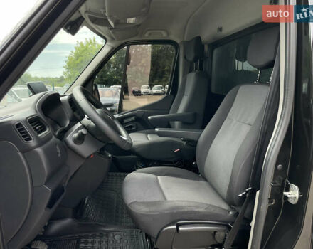 Чорний Рено Мастєр, об'ємом двигуна 2.3 л та пробігом 107 тис. км за 24499 $, фото 24 на Automoto.ua