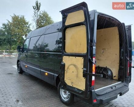 Черный Рено Мастер, объемом двигателя 2.3 л и пробегом 252 тыс. км за 19600 $, фото 16 на Automoto.ua