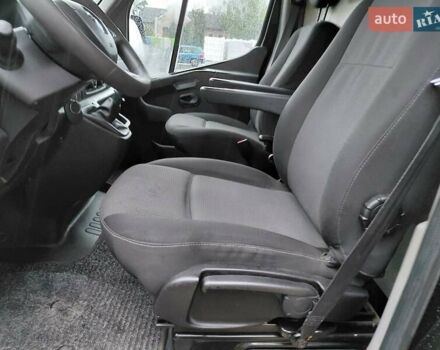 Черный Рено Мастер, объемом двигателя 2.3 л и пробегом 252 тыс. км за 19600 $, фото 48 на Automoto.ua