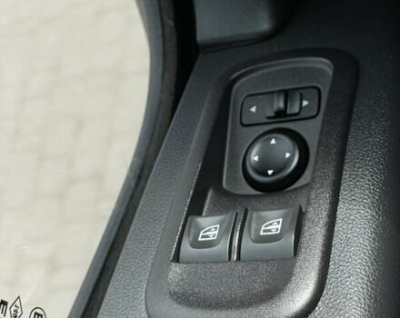 Чорний Рено Мастєр, об'ємом двигуна 2.3 л та пробігом 107 тис. км за 24499 $, фото 37 на Automoto.ua