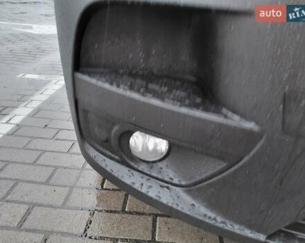 Черный Рено Мастер, объемом двигателя 2.3 л и пробегом 252 тыс. км за 19600 $, фото 7 на Automoto.ua