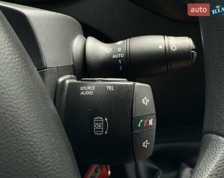 Чорний Рено Мастєр, об'ємом двигуна 2.3 л та пробігом 107 тис. км за 24499 $, фото 42 на Automoto.ua