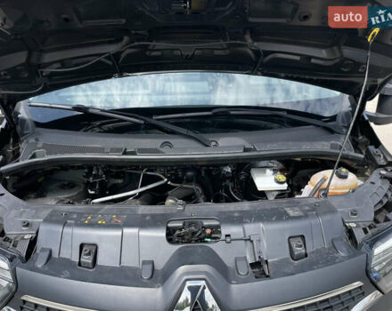 Чорний Рено Мастєр, об'ємом двигуна 2.3 л та пробігом 107 тис. км за 24499 $, фото 55 на Automoto.ua