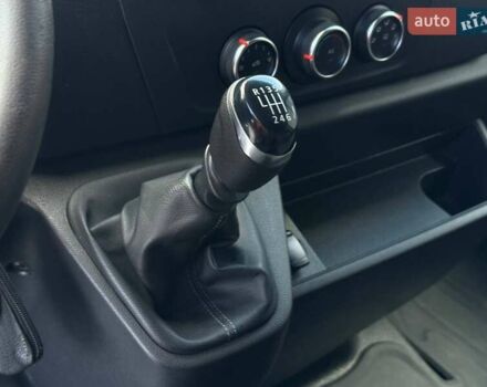 Рено Мастер 2020 в Ровно на Automoto.ua Черный Рено Мастер, объемом двигателя 2.3 л и пробегом 282 тыс. км за 19000 $, фото 22 на Automoto.ua