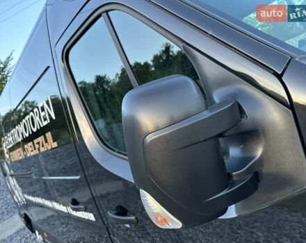Черный Рено Мастер, объемом двигателя 2.3 л и пробегом 250 тыс. км за 22200 $, фото 40 на Automoto.ua