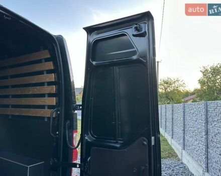 Черный Рено Мастер, объемом двигателя 2.3 л и пробегом 250 тыс. км за 22200 $, фото 58 на Automoto.ua