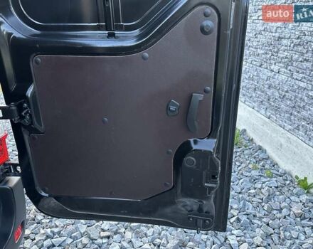 Черный Рено Мастер, объемом двигателя 2.3 л и пробегом 250 тыс. км за 22200 $, фото 57 на Automoto.ua