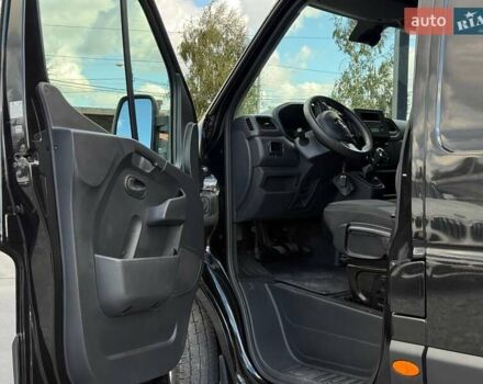 Рено Мастер 2020 в Ровно на Automoto.ua Черный Рено Мастер, объемом двигателя 2.3 л и пробегом 282 тыс. км за 19000 $, фото 10 на Automoto.ua