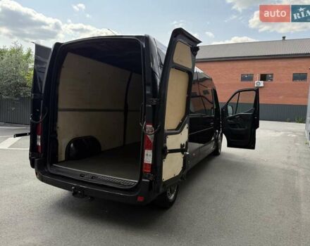 Черный Рено Мастер, объемом двигателя 2.3 л и пробегом 170 тыс. км за 24950 $, фото 75 на Automoto.ua