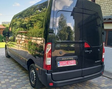 Черный Рено Мастер, объемом двигателя 2.3 л и пробегом 195 тыс. км за 20900 $, фото 1 на Automoto.ua