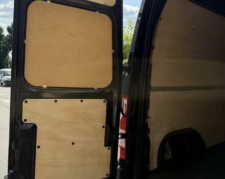 Черный Рено Мастер, объемом двигателя 2.3 л и пробегом 170 тыс. км за 24950 $, фото 70 на Automoto.ua