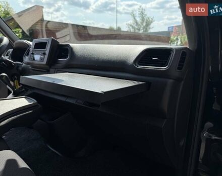 Черный Рено Мастер, объемом двигателя 2.3 л и пробегом 170 тыс. км за 24950 $, фото 46 на Automoto.ua