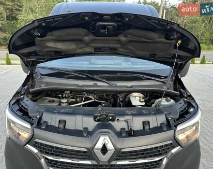 Черный Рено Мастер, объемом двигателя 2.3 л и пробегом 185 тыс. км за 22100 $, фото 42 на Automoto.ua