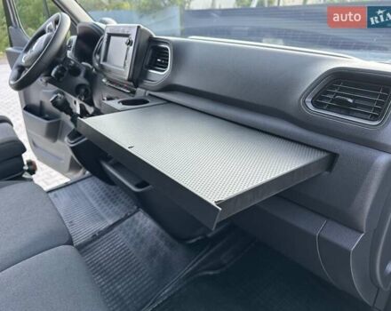 Черный Рено Мастер, объемом двигателя 2.3 л и пробегом 185 тыс. км за 22100 $, фото 57 на Automoto.ua