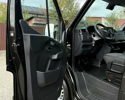 Черный Рено Мастер, объемом двигателя 2.3 л и пробегом 168 тыс. км за 22650 $, фото 56 на Automoto.ua