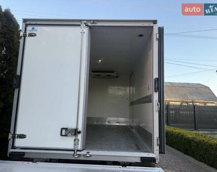 Черный Рено Мастер, объемом двигателя 2.3 л и пробегом 317 тыс. км за 25200 $, фото 21 на Automoto.ua