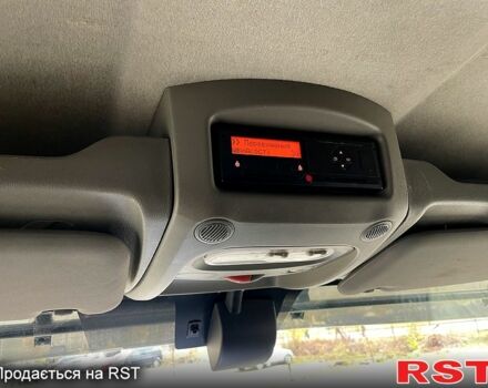 Черный Рено Мастер, объемом двигателя 2.3 л и пробегом 320 тыс. км за 23500 $, фото 2 на Automoto.ua