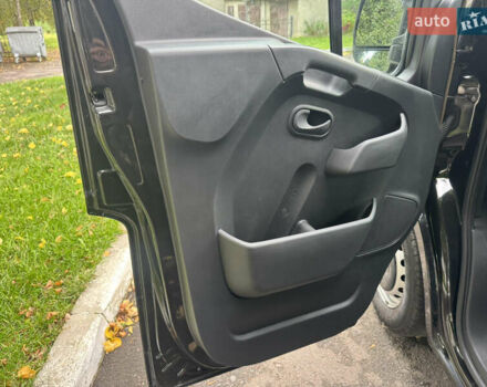 Чорний Рено Мастєр, об'ємом двигуна 2.3 л та пробігом 305 тис. км за 16999 $, фото 9 на Automoto.ua