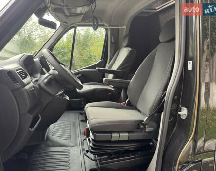 Чорний Рено Мастєр, об'ємом двигуна 2.3 л та пробігом 305 тис. км за 16999 $, фото 10 на Automoto.ua