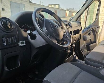 Черный Рено Мастер, объемом двигателя 2.3 л и пробегом 230 тыс. км за 16500 $, фото 10 на Automoto.ua