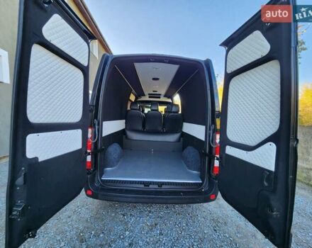 Черный Рено Мастер, объемом двигателя 2.3 л и пробегом 143 тыс. км за 23500 $, фото 18 на Automoto.ua