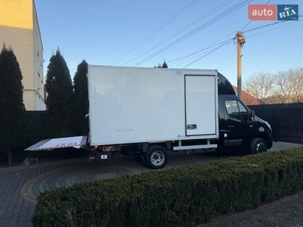 Черный Рено Мастер, объемом двигателя 2.3 л и пробегом 317 тыс. км за 25200 $, фото 1 на Automoto.ua