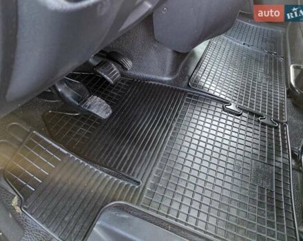 Коричневий Рено Мастєр, об'ємом двигуна 2.3 л та пробігом 298 тис. км за 13900 $, фото 34 на Automoto.ua