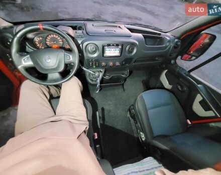 Рено Мастер 2018 в Тернополе на Automoto.ua Красный Рено Мастер, объемом двигателя 2.3 л и пробегом 250 тыс. км за 15900 $, фото 14 на Automoto.ua