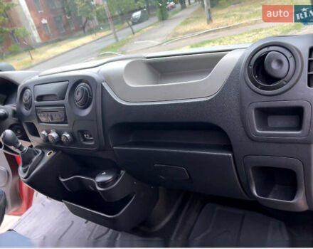 Червоний Рено Мастєр, об'ємом двигуна 2.3 л та пробігом 350 тис. км за 10500 $, фото 2 на Automoto.ua