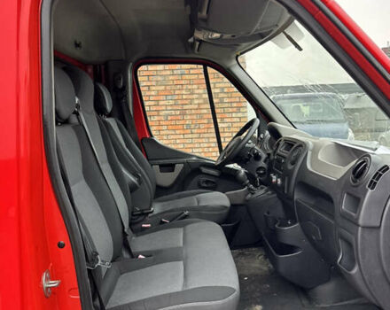 Красный Рено Мастер, объемом двигателя 2.3 л и пробегом 228 тыс. км за 18500 $, фото 18 на Automoto.ua