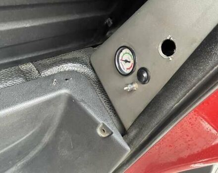 Красный Рено Мастер, объемом двигателя 2.3 л и пробегом 260 тыс. км за 15500 $, фото 7 на Automoto.ua