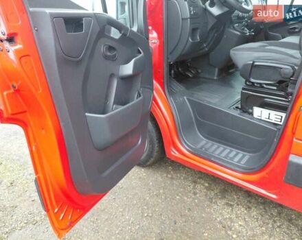 Красный Рено Мастер, объемом двигателя 2.3 л и пробегом 320 тыс. км за 18000 $, фото 47 на Automoto.ua