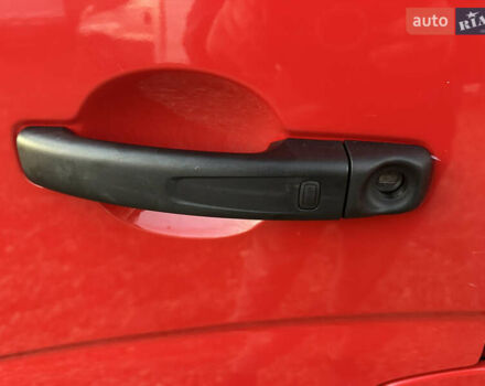 Красный Рено Мастер, объемом двигателя 2.3 л и пробегом 216 тыс. км за 31500 $, фото 17 на Automoto.ua